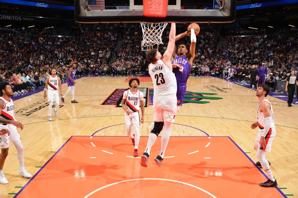 的角度看 的角度看