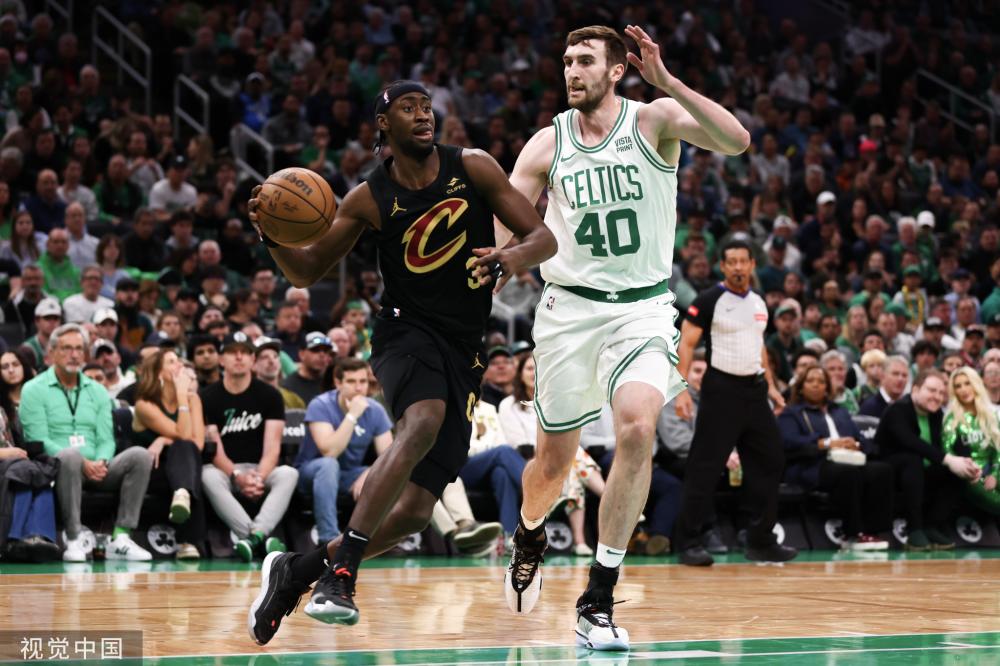 才边锋身上 才边锋身上