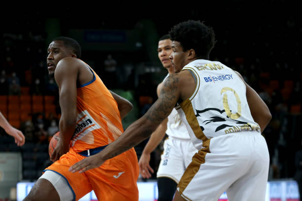 约消息引起 约消息引起